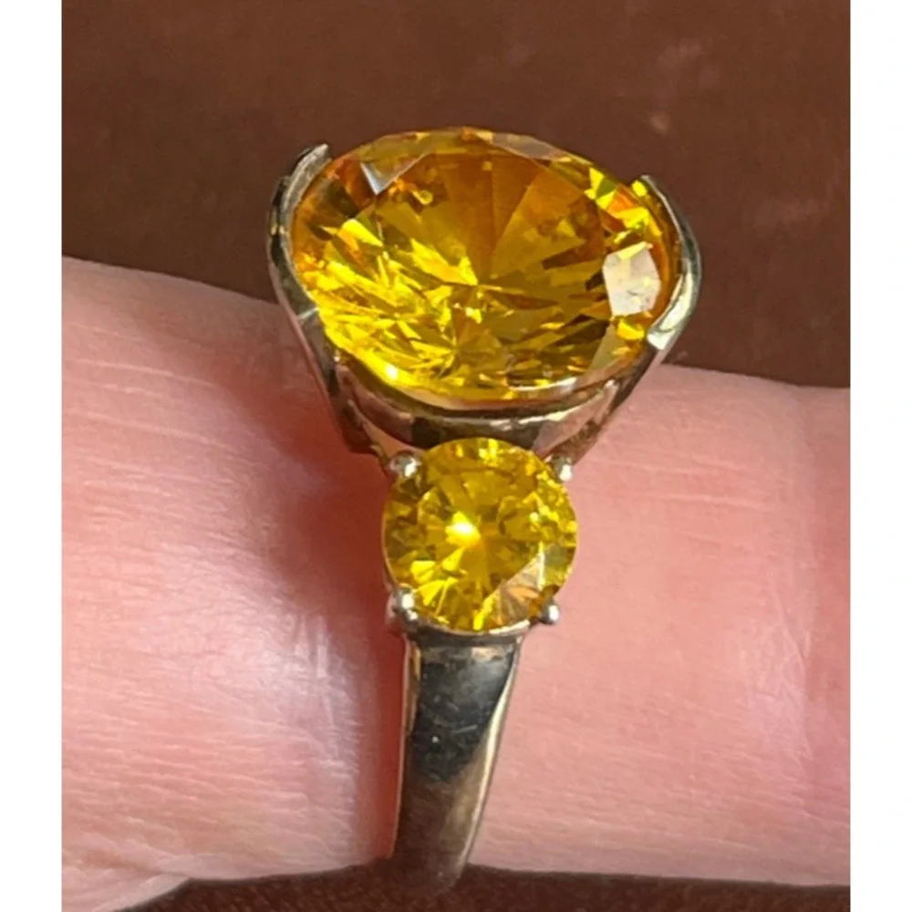 14K GOLD PLATED Sterling Silver Ring ROUND ORANGE CITRINE Three-Stone SIZE  7.5